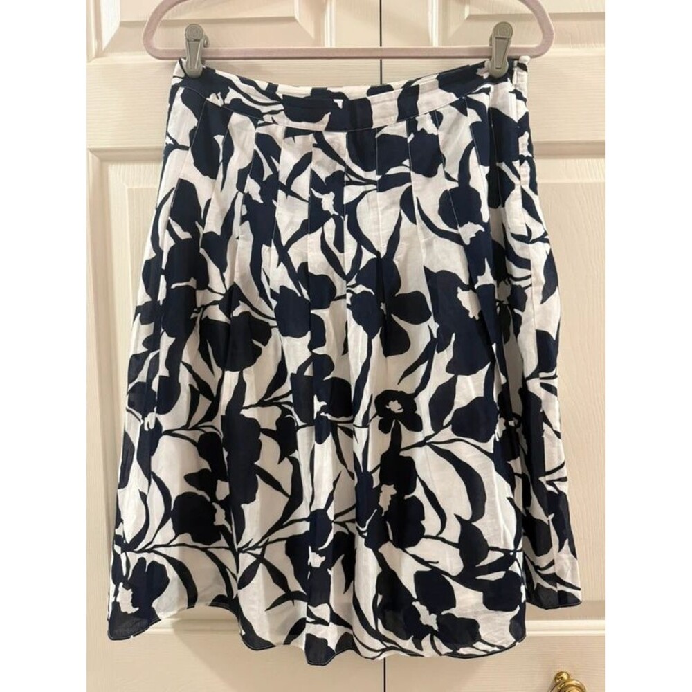 Anne Klein Navy Floral Pleated Midi Skirt Size 8P Silk Cotton